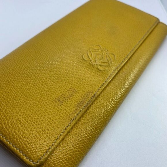 Authentic Loewe Yellow Leather Long Designer Wallet / Clutch - Picture 2 of 10